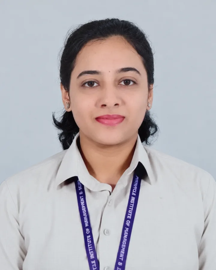 Meghana L, 2022 university rank holder