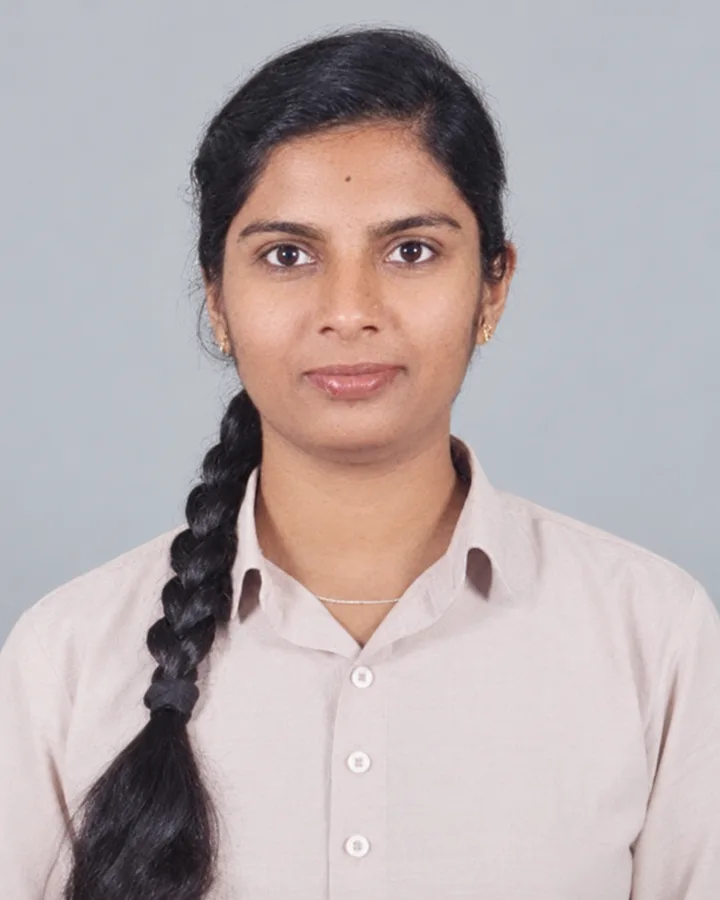 Thejaswini K, 2026 university rank holder